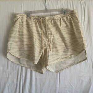 OLD NAVY Active Beige Zebra Print Shorts | GO-DRY Lightweight Athletic | Size XL